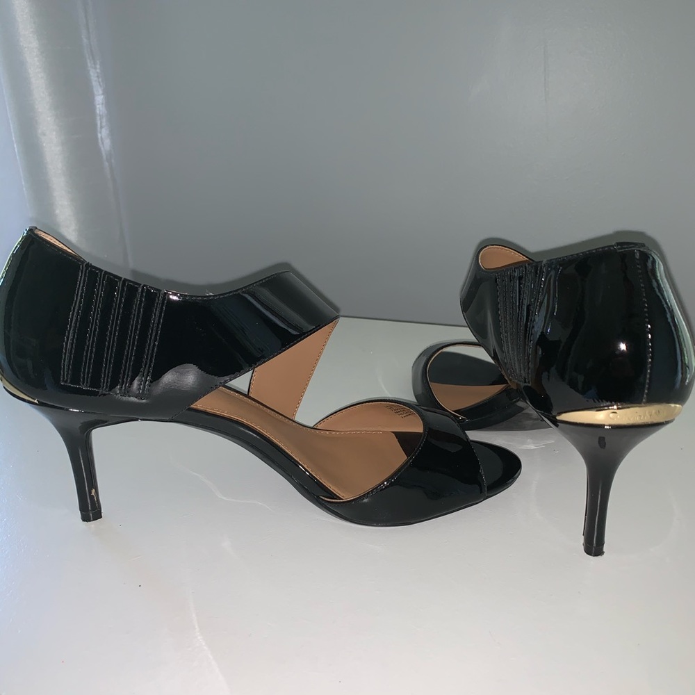 Black patten leather Calvin Klein heels!